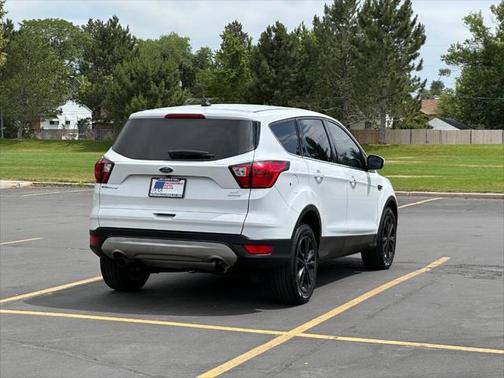 2019 Ford Escape SE