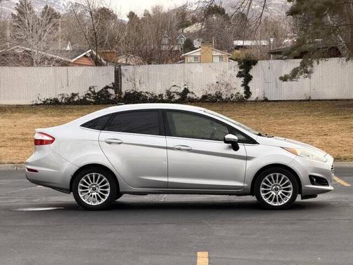 2014 Ford Fiesta Titanium