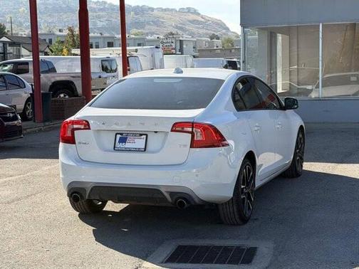 2018 Volvo S60 T5 Dynamic