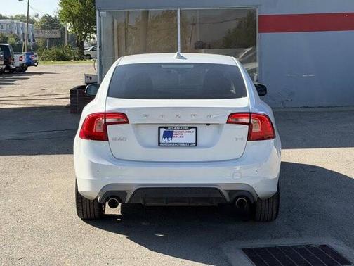 2018 Volvo S60 T5 Dynamic