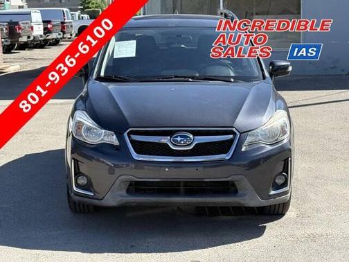 Dark Gray Metallic 2017 Subaru Crosstrek 2.0i Limited