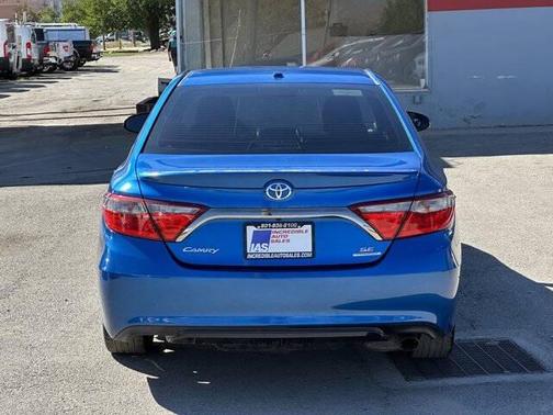 2016 Toyota Camry SE w/Special Edition Pkg