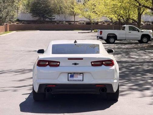 Summit White 2020 Chevrolet Camaro 1LT
