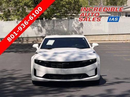Summit White 2020 Chevrolet Camaro 1LT
