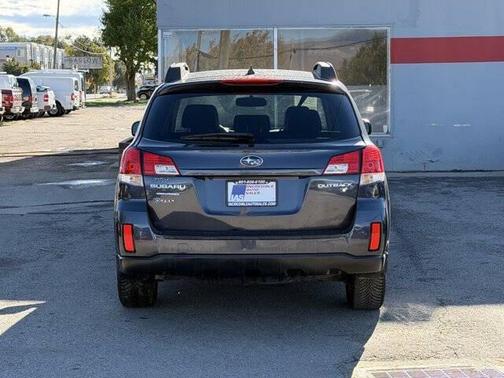 2011 Subaru Outback 2.5 i Limited