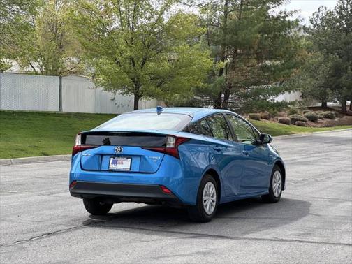 2022 Toyota Prius L