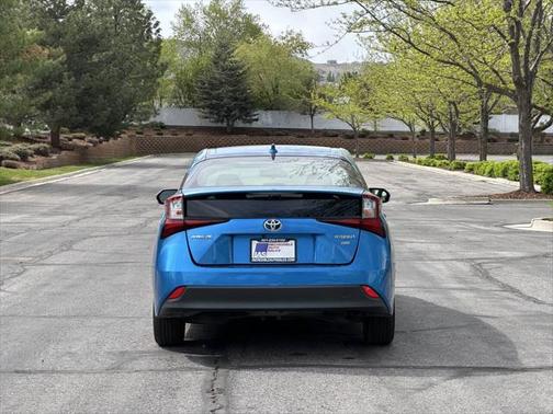 2022 Toyota Prius L
