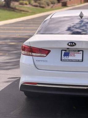 Snow White Pearl 2016 Kia Optima LX