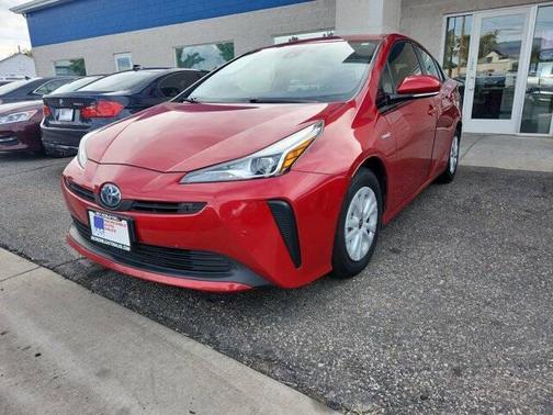 2019 Toyota Prius LE