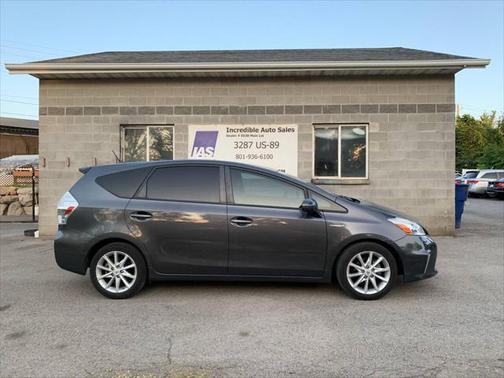 2012 Toyota Prius v Five