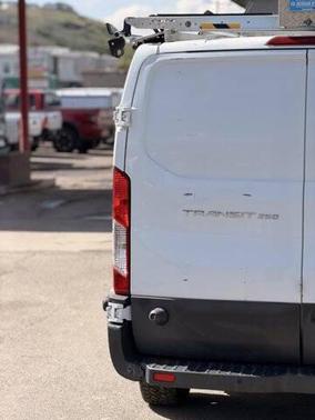 Oxford White 2018 Ford Transit-250 Base