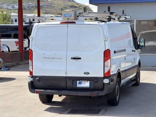 Oxford White 2018 Ford Transit-250 Base