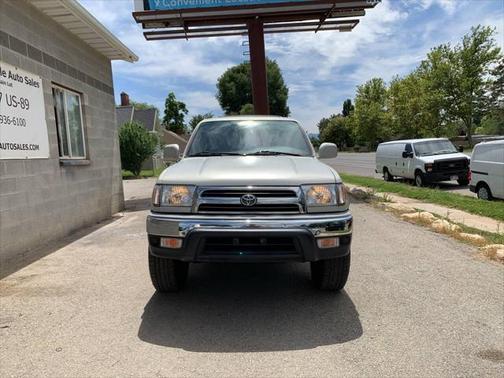 2000 Toyota 4Runner SR5 4WD