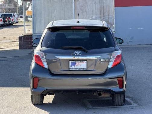 2012 Toyota Yaris LE