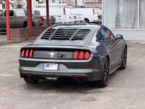 2016 Ford Mustang V6