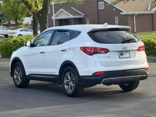 Frost White Pearl 2016 Hyundai Santa Fe Sport 2.4L