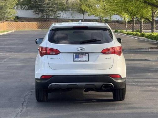 Frost White Pearl 2016 Hyundai Santa Fe Sport 2.4L