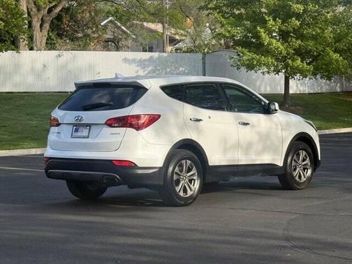 Frost White Pearl 2016 Hyundai Santa Fe Sport 2.4L