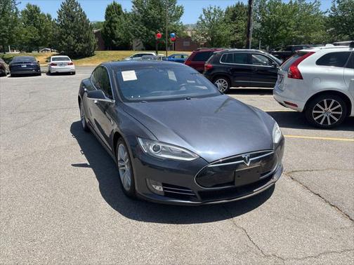 2015 Tesla Model S 85