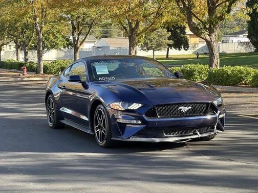 2020 Ford Mustang EcoBoost