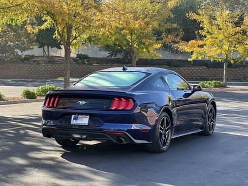 2020 Ford Mustang EcoBoost