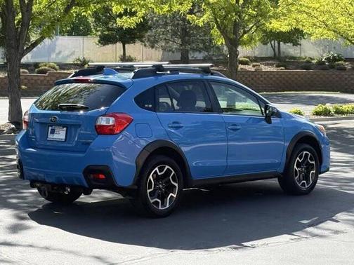 Hyper Blue 2016 Subaru Crosstrek 2.0i Limited
