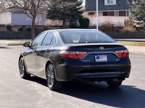 Cosmic Gray Mica 2015 Toyota Camry SE