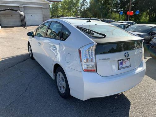 2011 Toyota Prius III