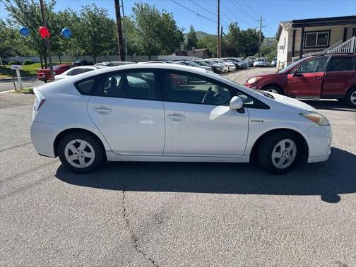 2011 Toyota Prius III