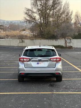 2017 Subaru Impreza 2.0i