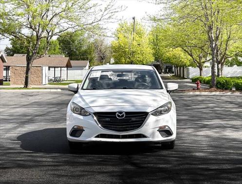 2015 Mazda Mazda3 i Sport