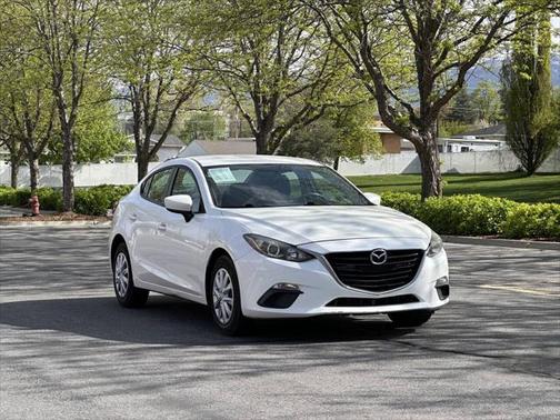 2015 Mazda Mazda3 i Sport