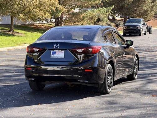 2016 Mazda Mazda3 i Sport