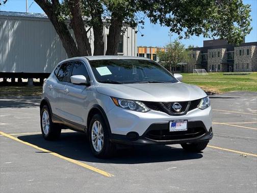 2017 Nissan Rogue Sport S