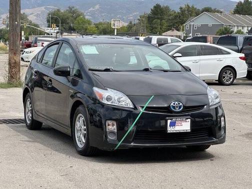 2010 Toyota Prius III
