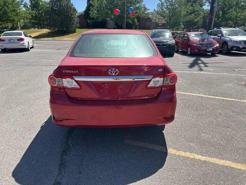 2011 Toyota Corolla LE