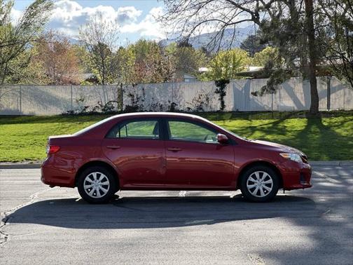 2011 Toyota Corolla LE