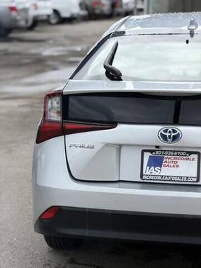 2022 Toyota Prius LE