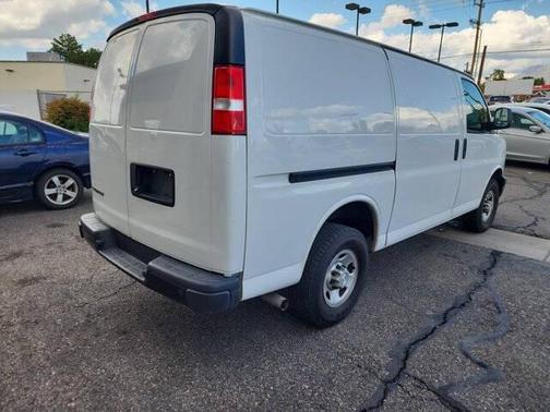 2021 Chevrolet Express 2500 RWD 2500 Regular Wheelbase WT