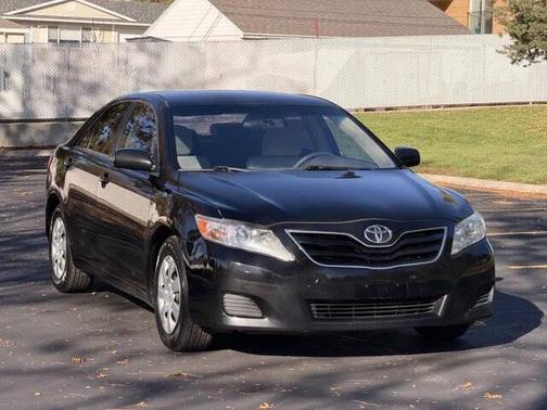 2010 Toyota Camry LE