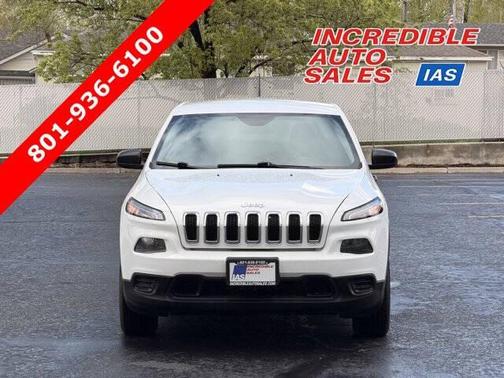 Bright White Clearcoat 2016 Jeep Cherokee Sport