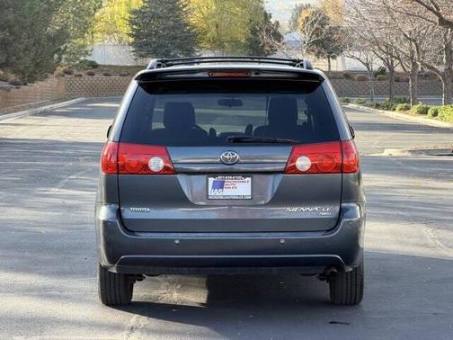 2008 Toyota Sienna LE