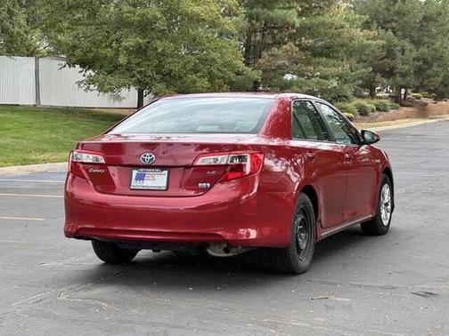 2013 Toyota Camry Hybrid LE