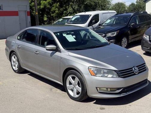 Silver 2014 Volkswagen Passat 1.8T S