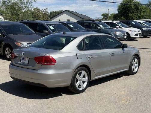 Silver 2014 Volkswagen Passat 1.8T S