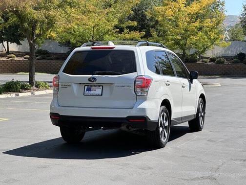 2017 Subaru Forester 2.5i