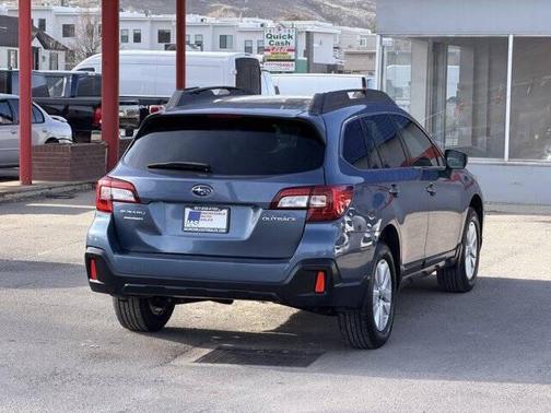 2018 Subaru Outback 2.5i