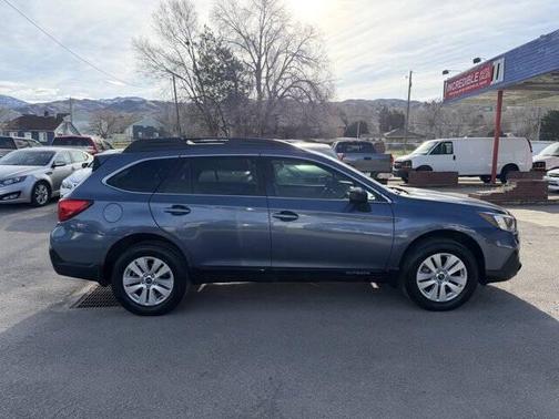 2018 Subaru Outback 2.5i