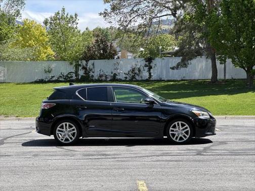 2015 Lexus CT 200h Base 4dr Hatchback
