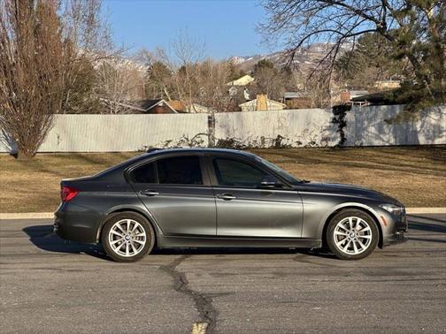 2016 BMW 320 i